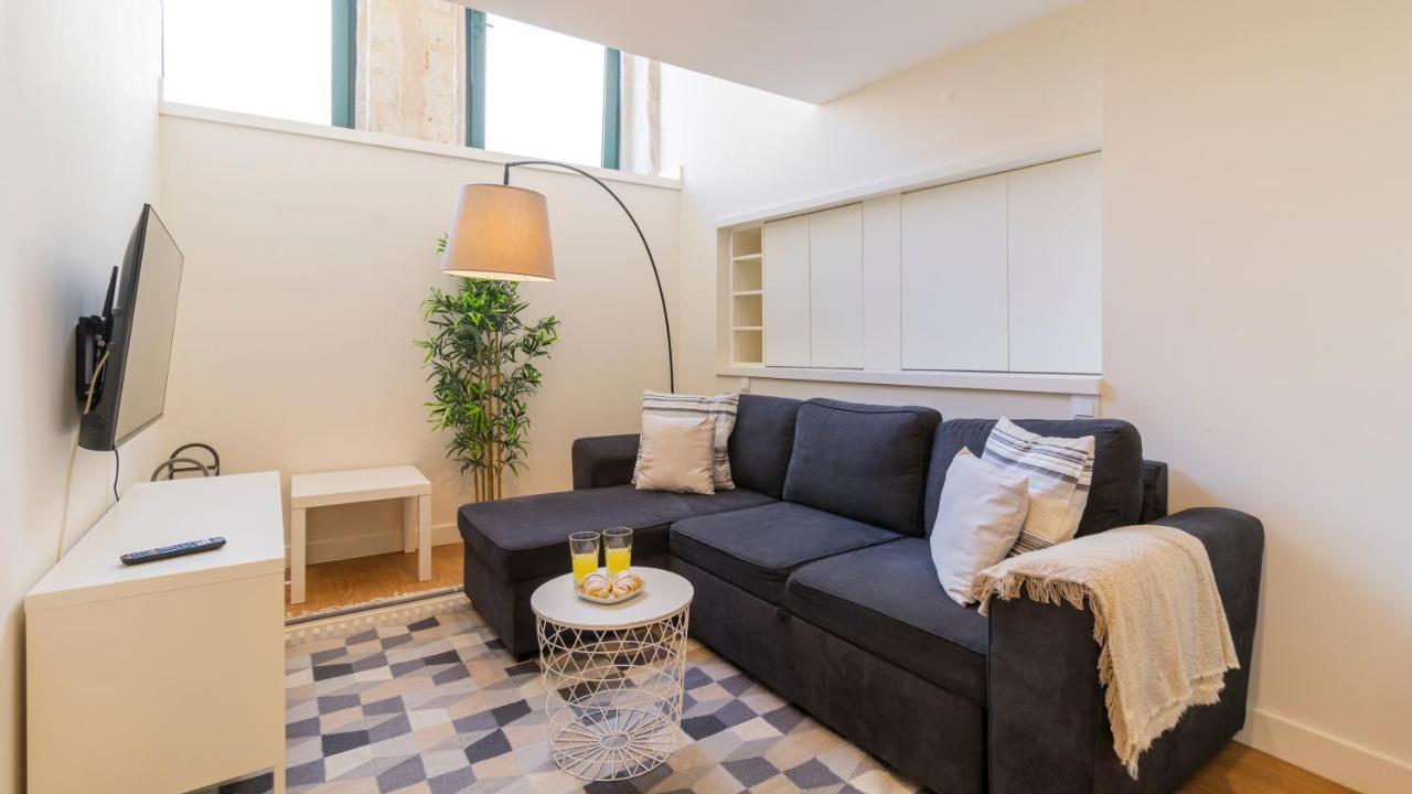 Delightful Duplex By Lovelystay Porto Bagian luar foto